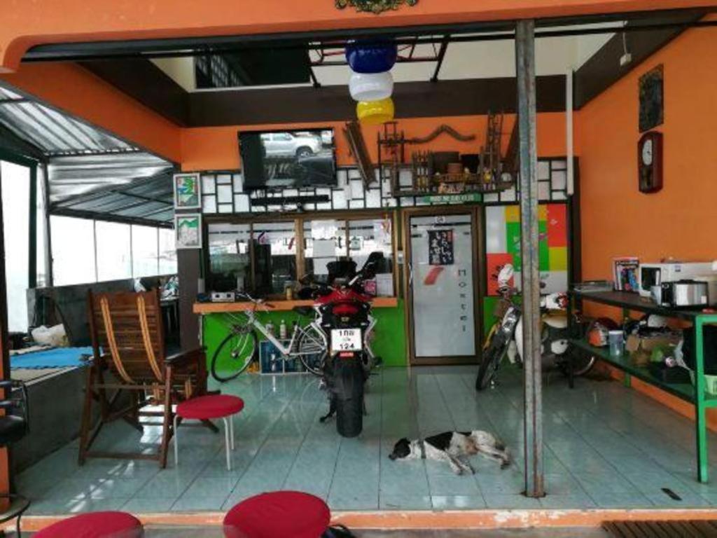 Hostel Oyo 586 I