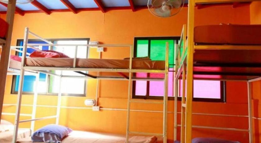 Oyo 586 I Hostel *